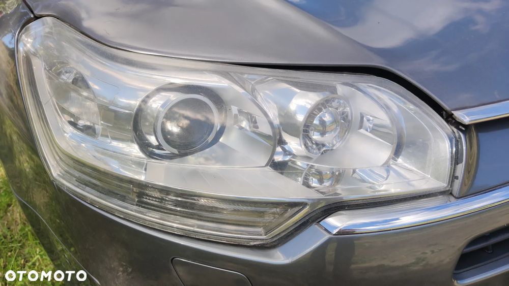 Citroën C5 2.7 HDi V6 Exclusive - 8