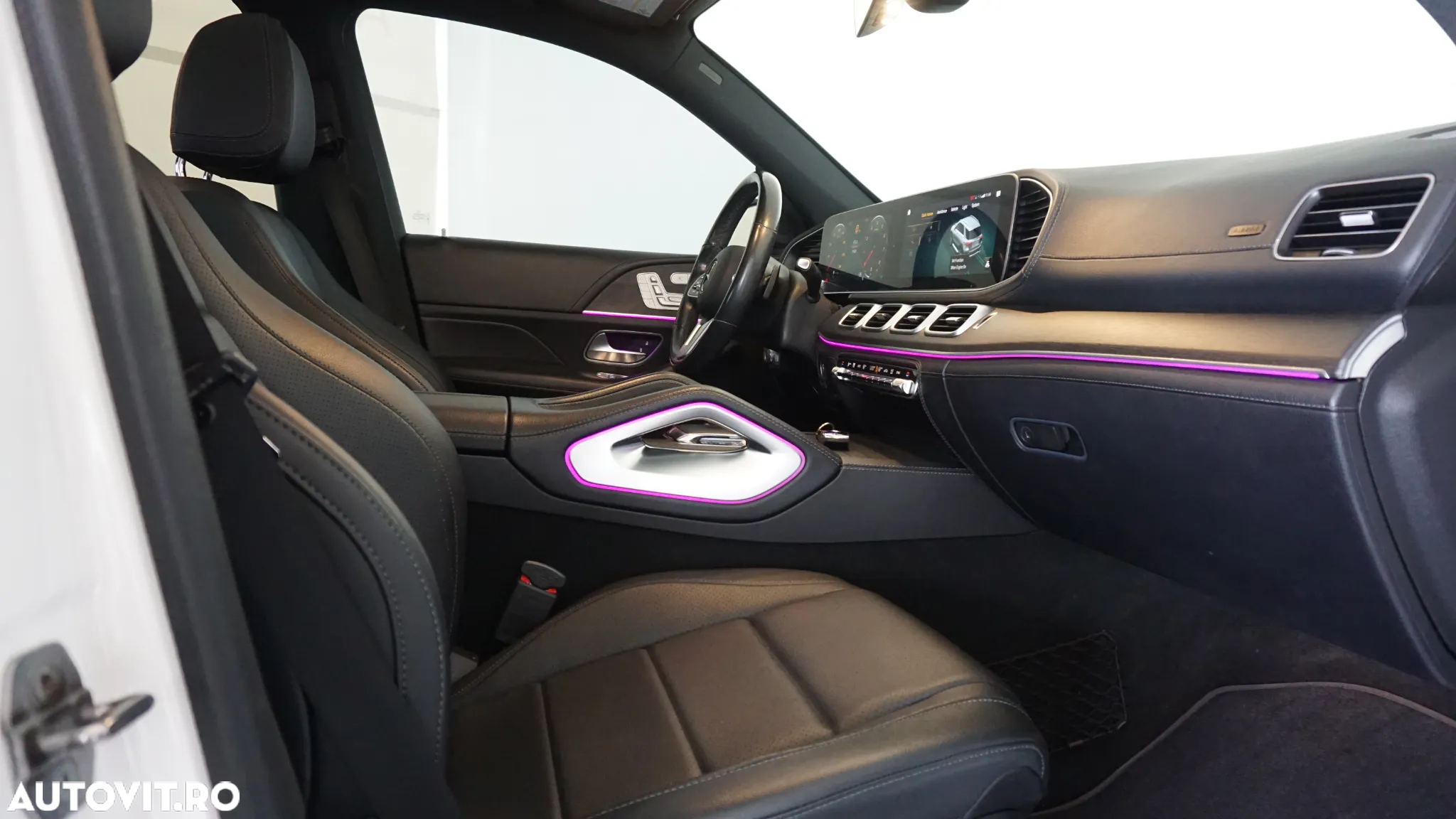 Mercedes-Benz GLE - 11