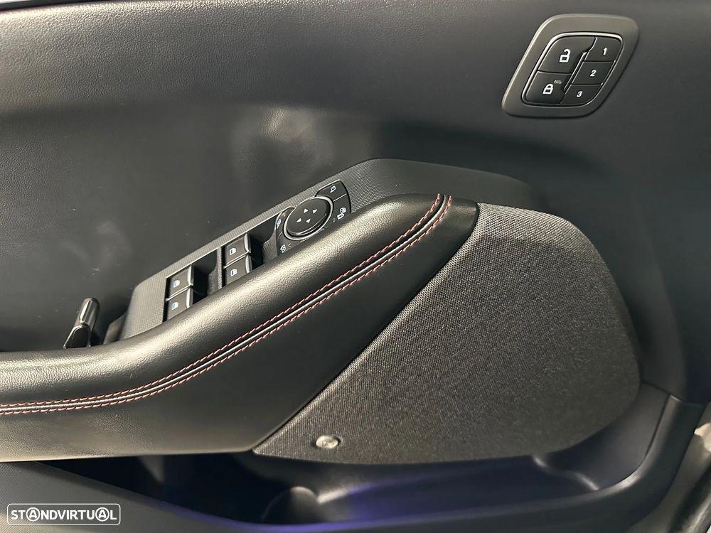 Ford Mustang Mach-E AWD PREMIUM - 15