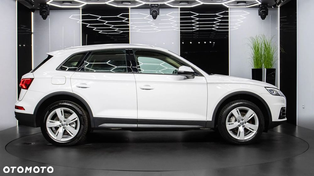 Audi Q5 50 TFSI e Quattro S tronic - 9