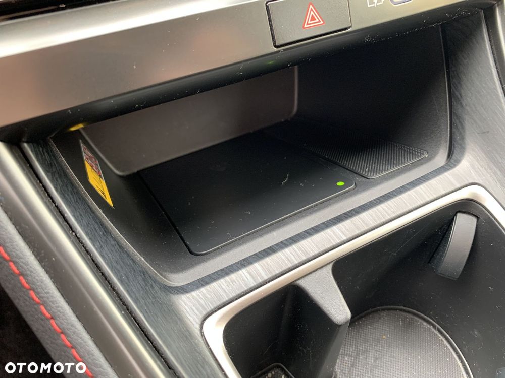 Lexus LBX 1.5 Hybrid Emotion - 16