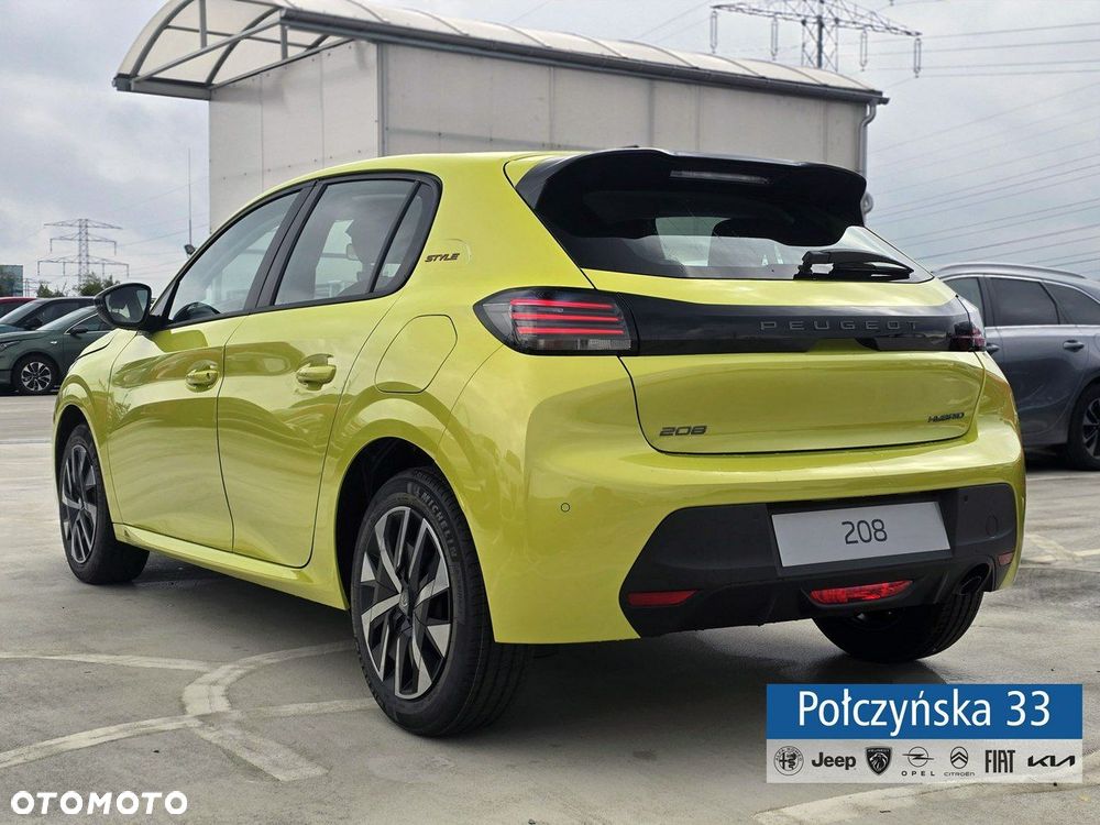Peugeot 208 - 3
