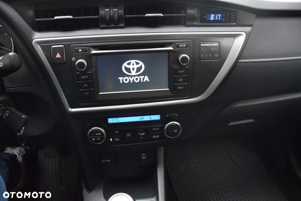 Toyota Auris 1.33 VVT-i Premium - 15