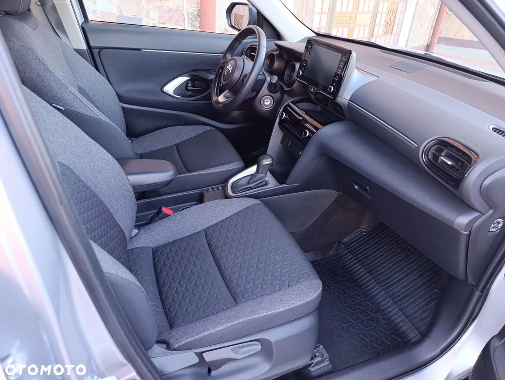 Toyota Yaris Cross Hybrid 1.5 Comfort - 20