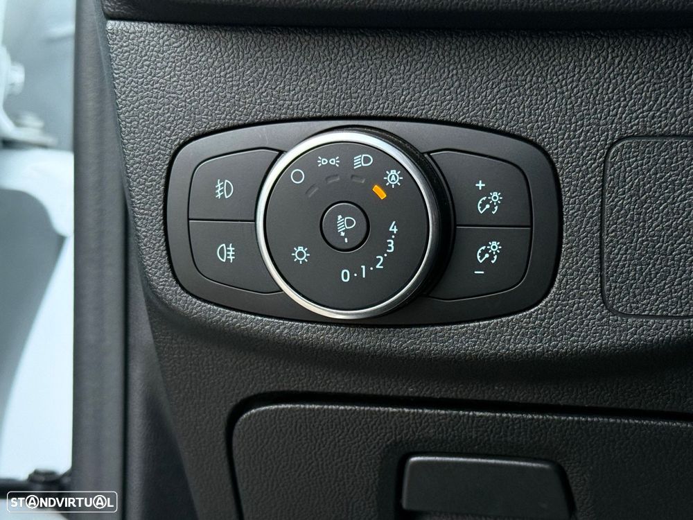 Ford Focus SW 1.0 EcoBoost ST-Line - 11