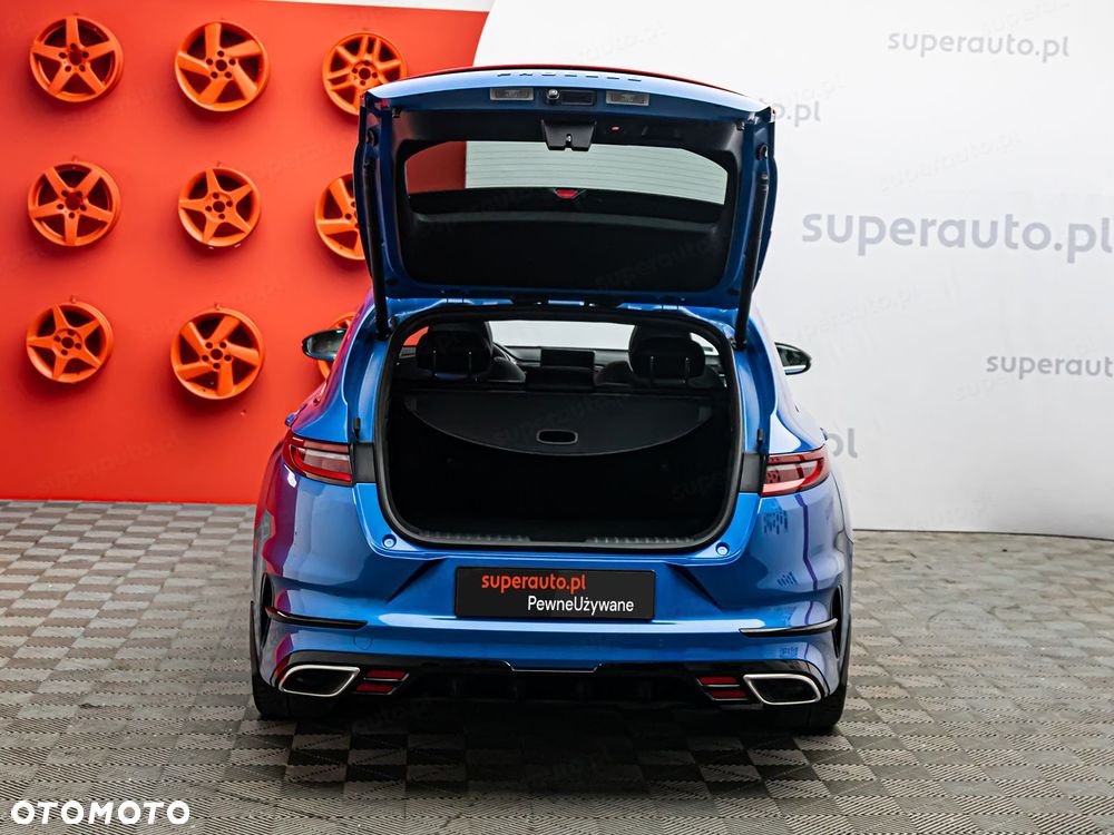 Kia ProCeed - 34