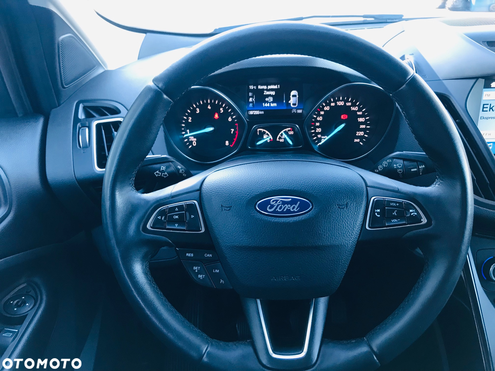 Ford Kuga 1.5 EcoBoost 2x4 Black & Silver - 20