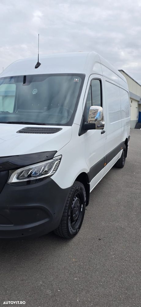 Mercedes-Benz Sprinter - 6