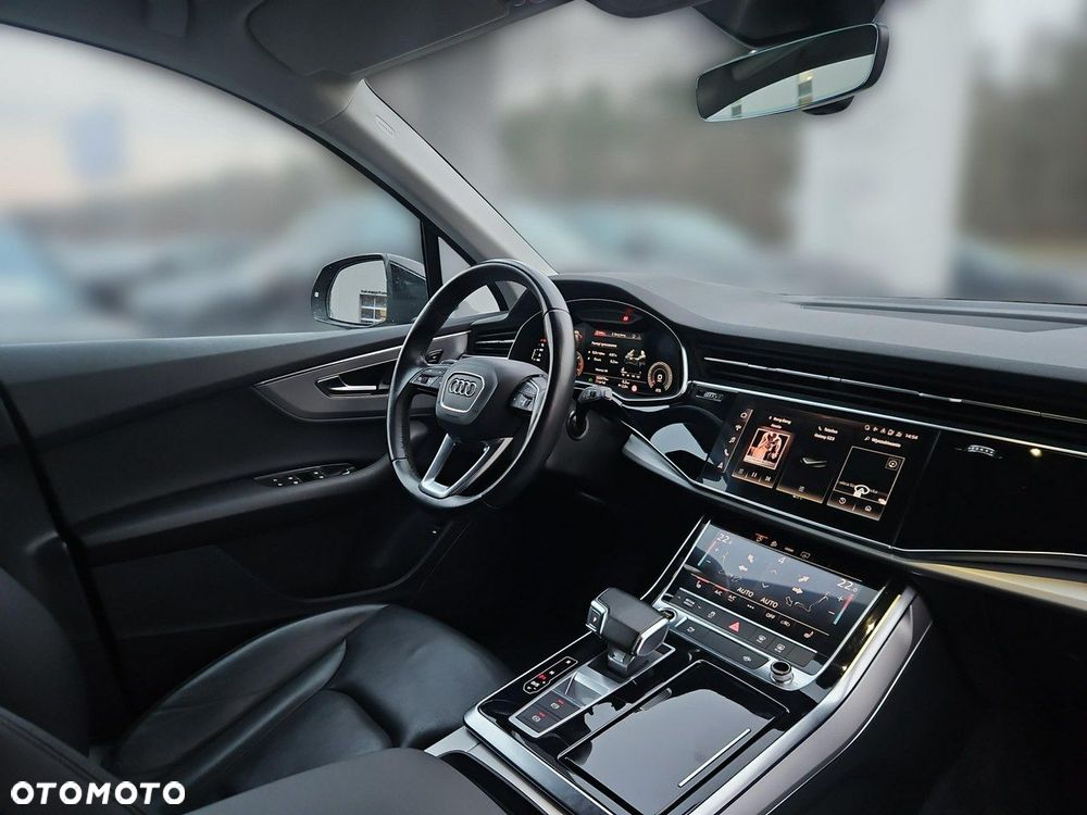 Audi Q7 - 9