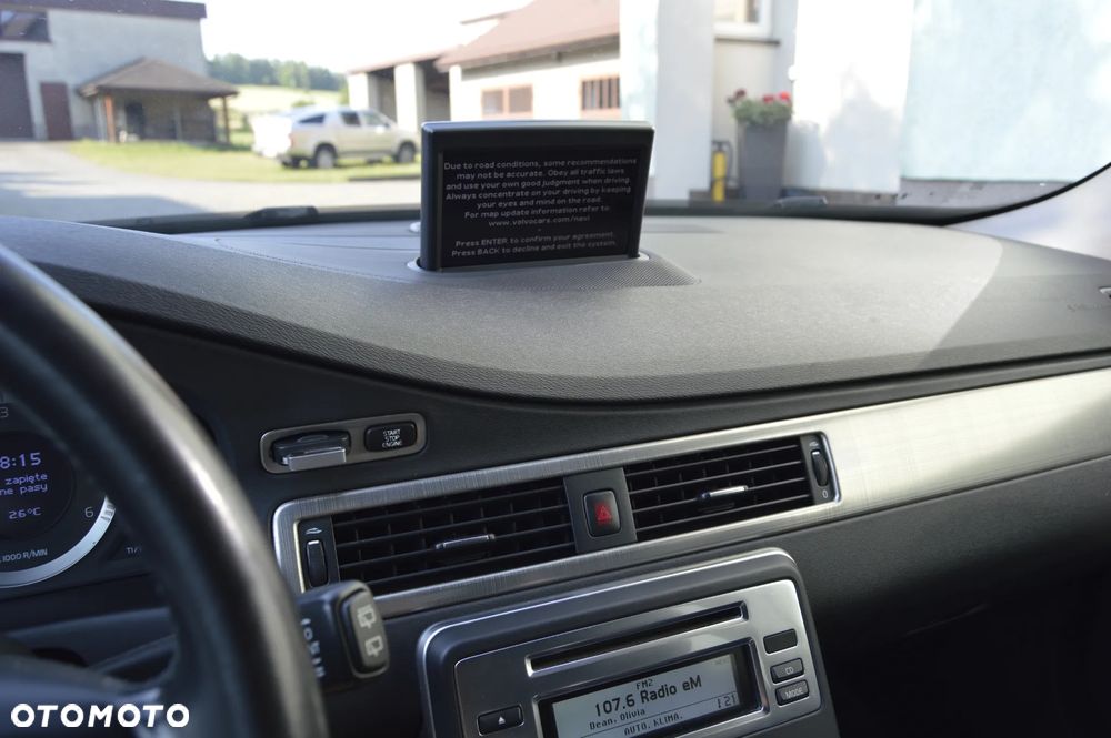 Volvo V70 D5 Summum - 17