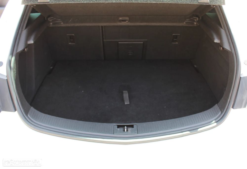 Opel Astra GTC OPC S&S - 32