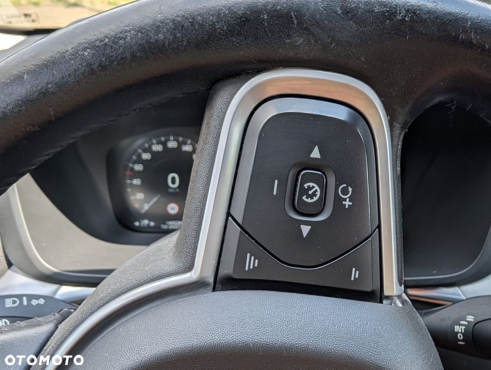 Volvo XC 60 D4 AWD Momentum - 21