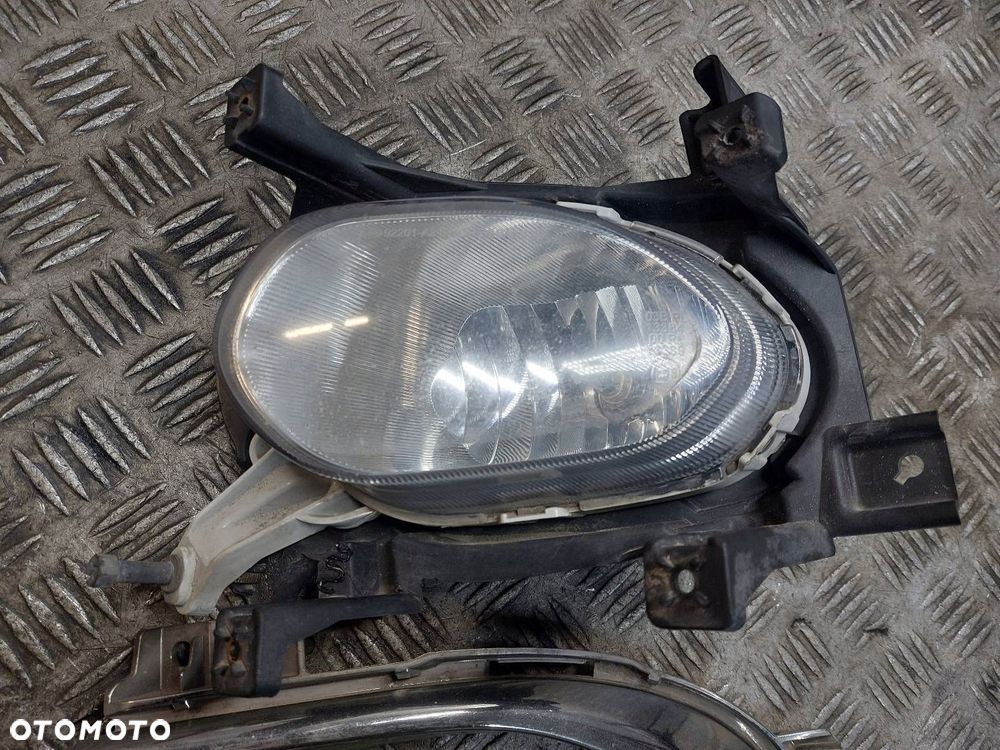 HALOGEN LEWY + RAMKA HALOGENU KIA CEED II - 2