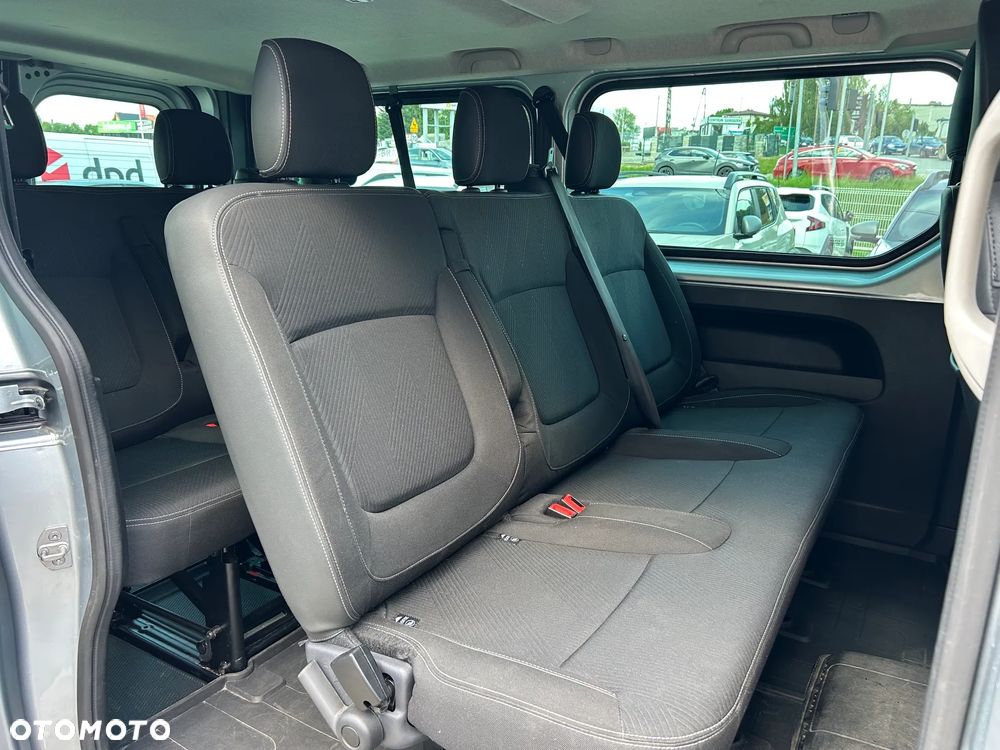 Renault Trafic 2.0 dCi - 15