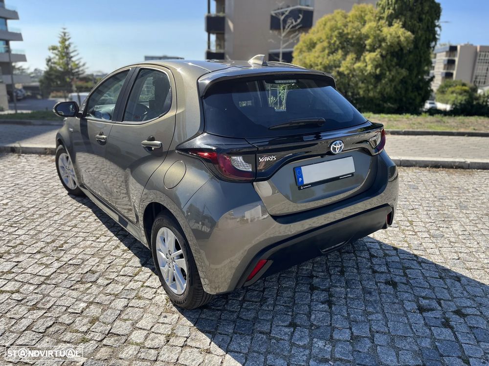 Toyota Yaris 1.5 HDF Comfort Plus - 4