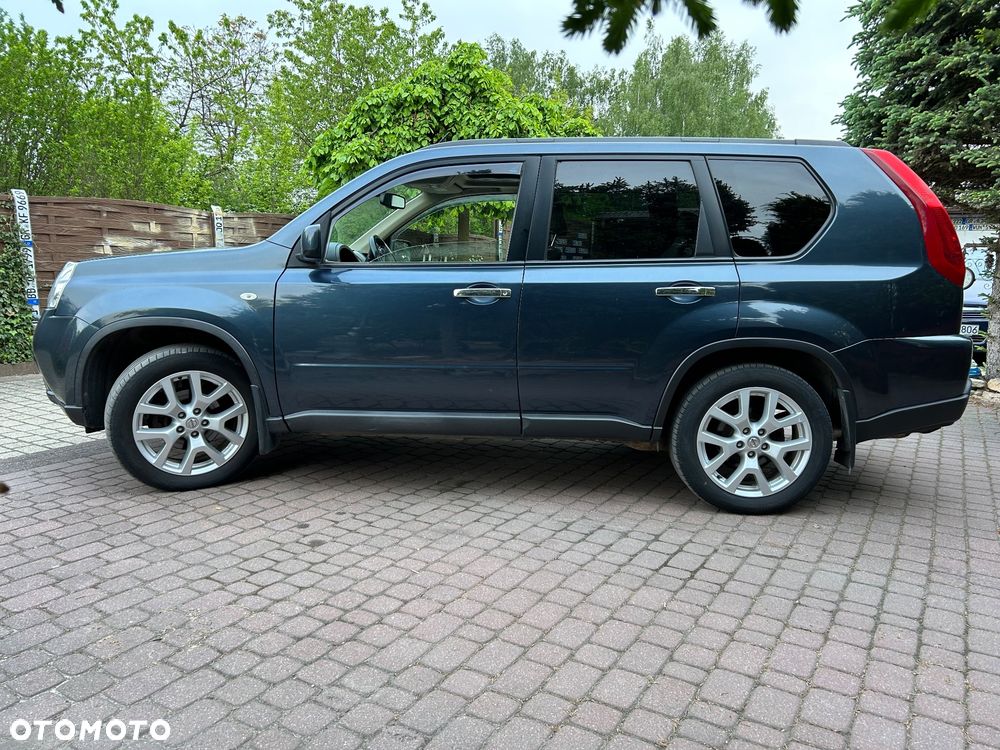 Nissan X-Trail 2.0 dCi 4x4 DPF LE - 12
