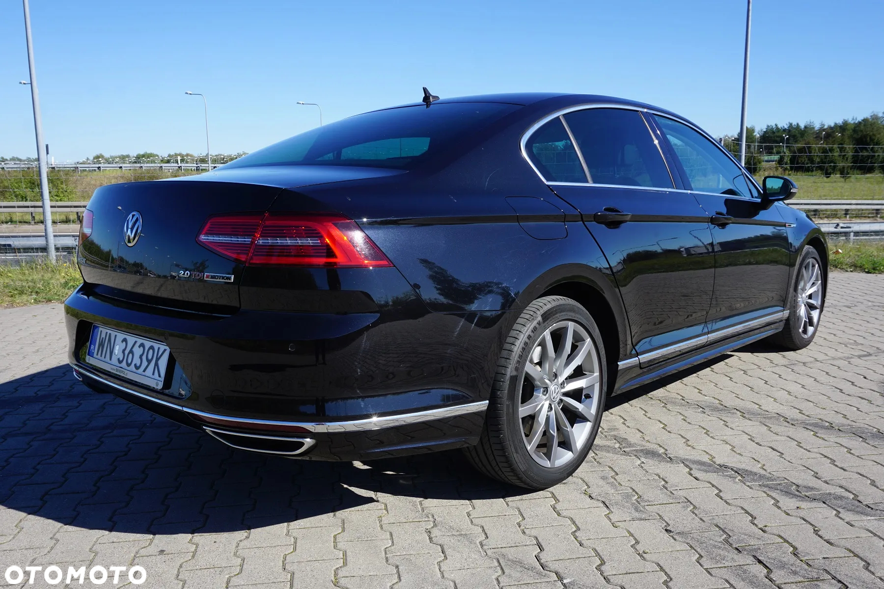 Volkswagen Passat 2.0 TDI Bi-Turbo BMT 4Mot Highline DSG - 5