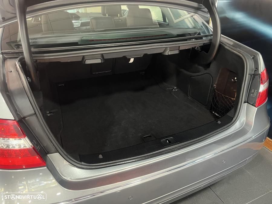 Mercedes-Benz E 250 CDi Avantgarde BlueEfficiency Auto. - 8