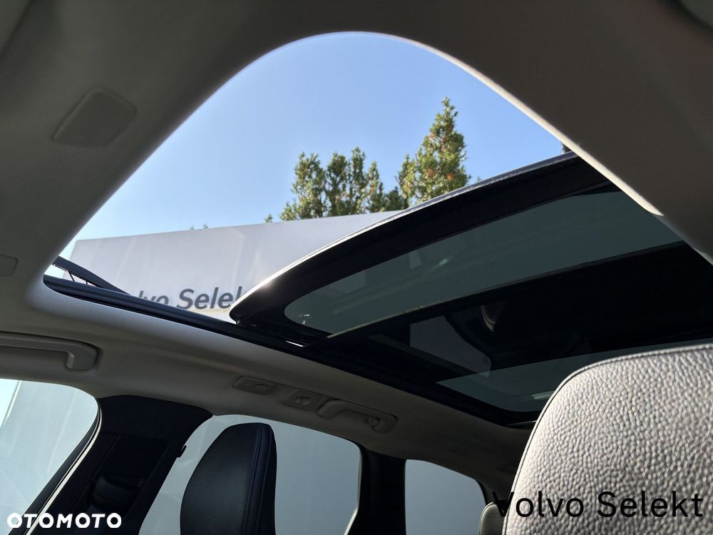 Volvo XC 60 - 21