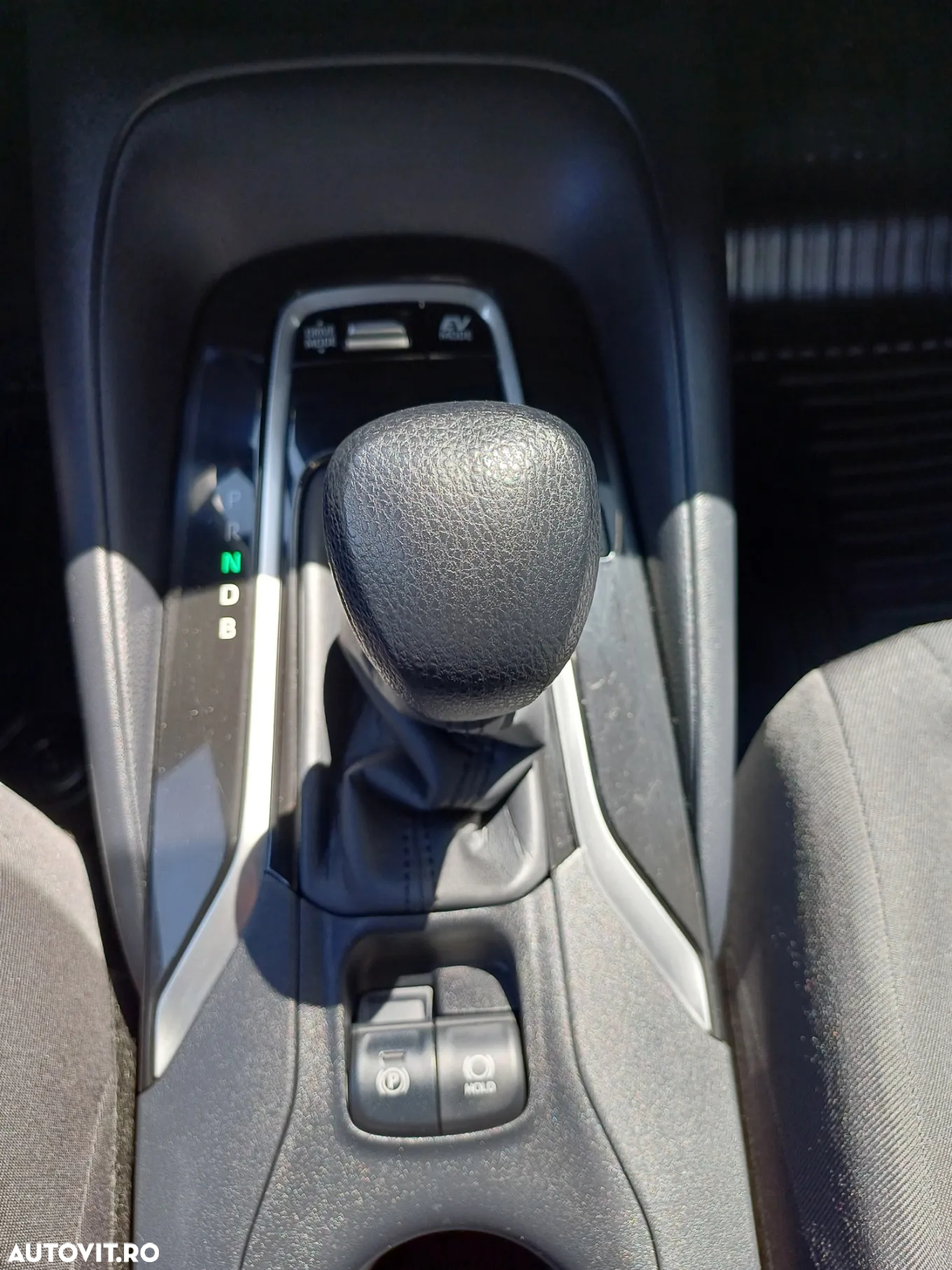 Toyota Corolla 1.8 HSD TS Eco - 16