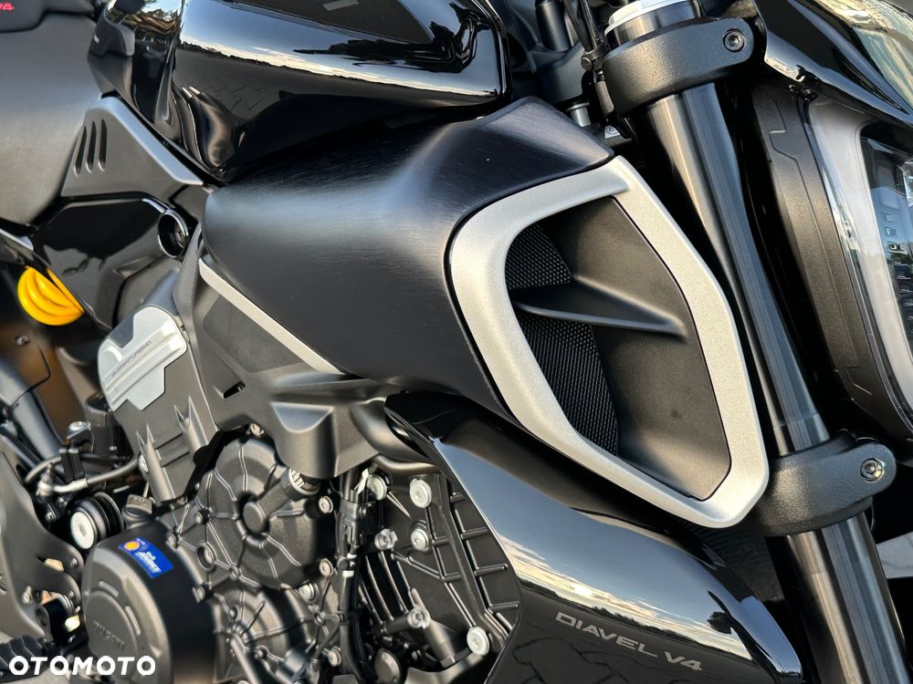 Ducati Diavel - 20