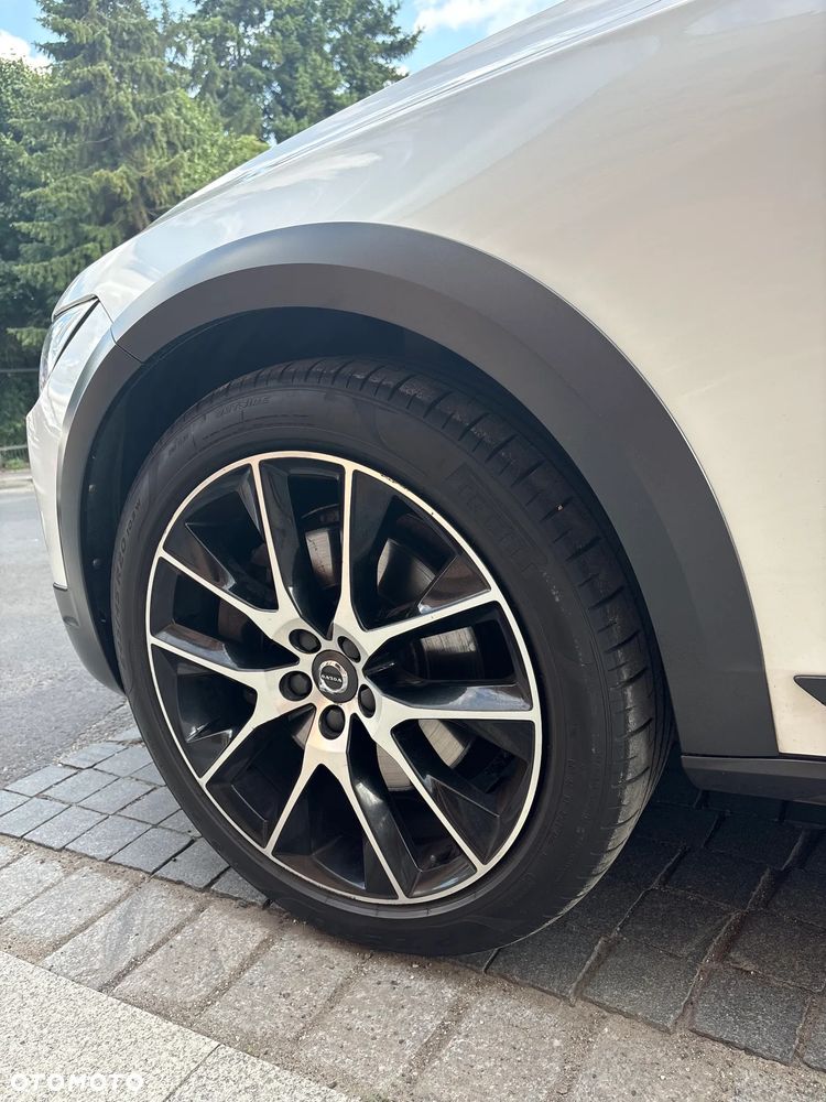 Volvo V90 Cross Country D5 AWD - 16