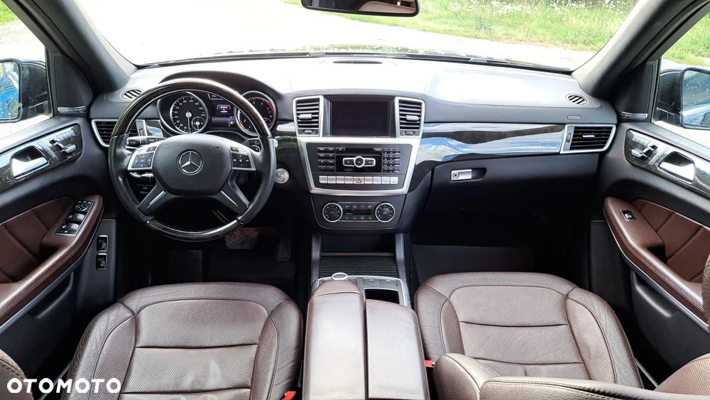 Mercedes-Benz GL - 15