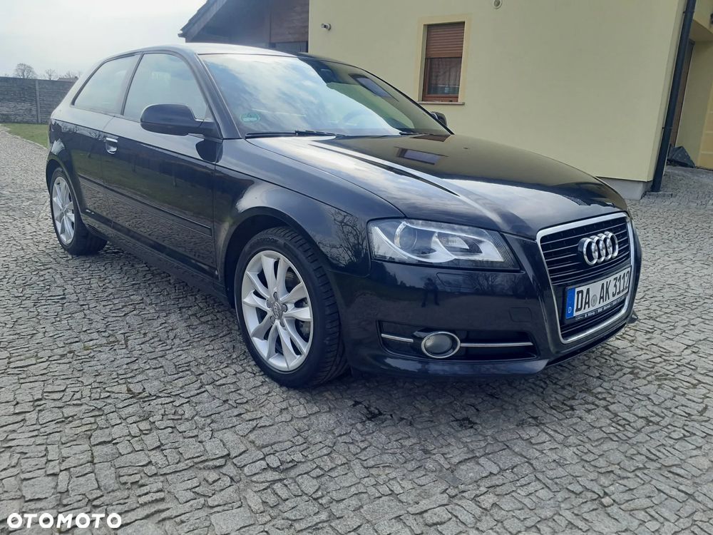 Audi A3 3-drzwiowe 1.4 TFSI Attraction - 3