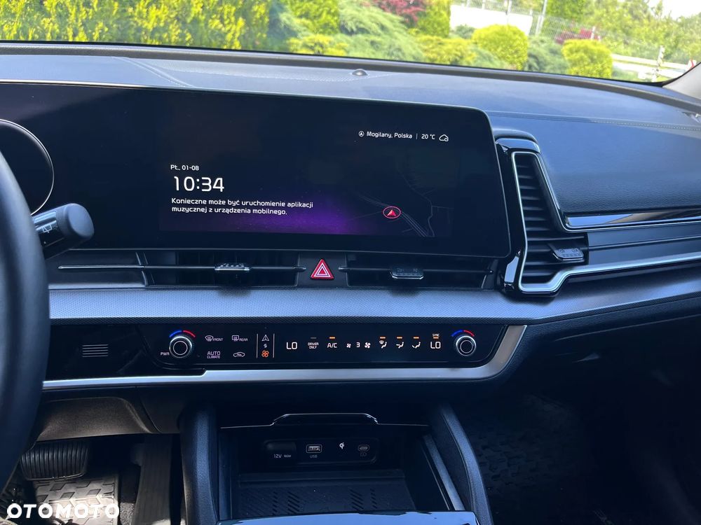 Kia Sportage 1.6 T-GDI PHEV Business Line 4WD - 22