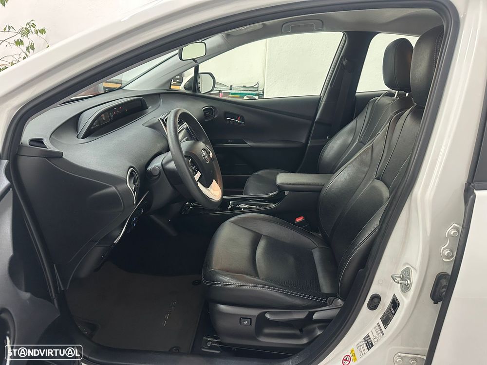 Toyota Prius 1.8 Luxury Pele - 26
