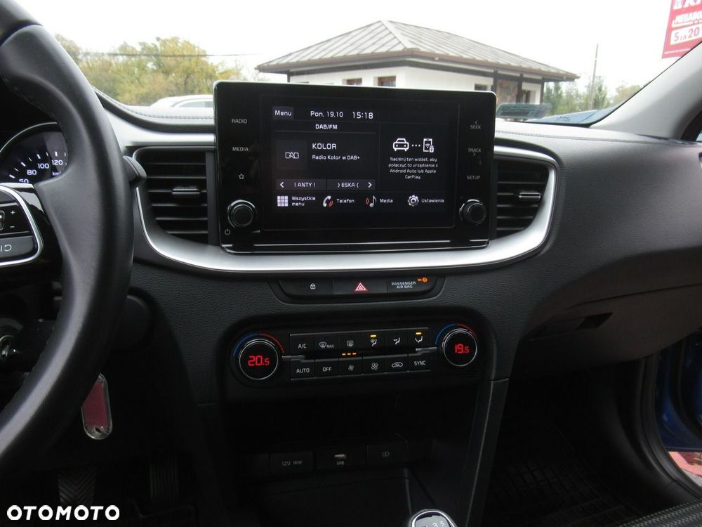 Kia Ceed 1.5 T-GDI M - 16