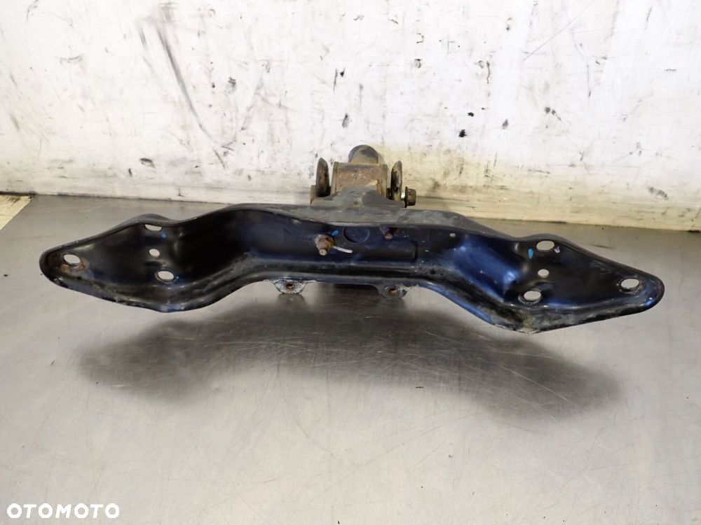 BELKA POD SILNIK SUBARU IMPREZA III GH - 3