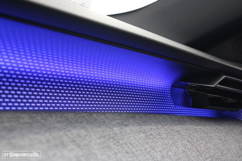 Peugeot E-3008 73 kWh GT - 41