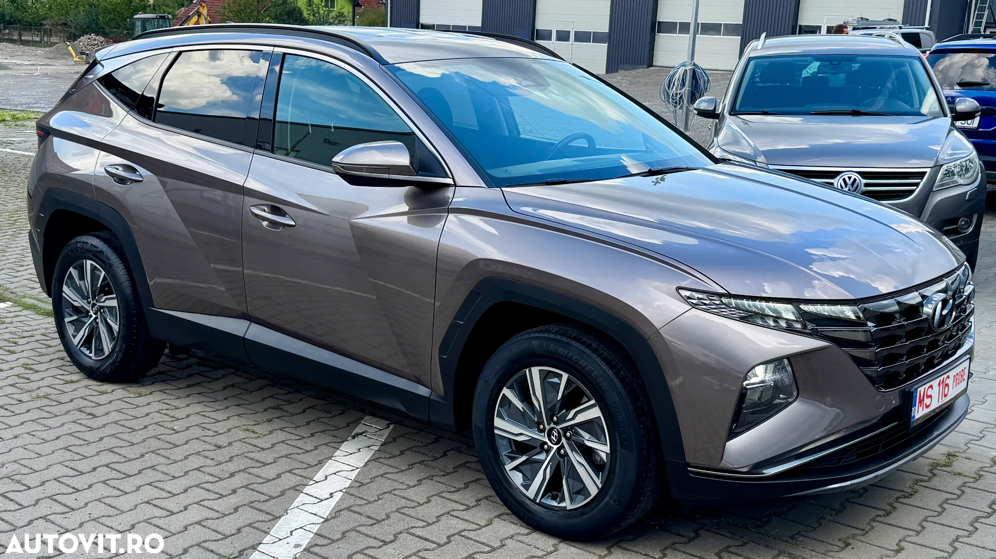 Hyundai Tucson - 2