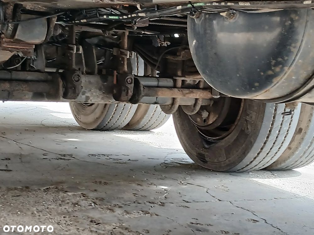 Müller-Mitteltal T40 1999rok 4 osiowa przyczepa niskopodwoziowa z Niemiec - 27