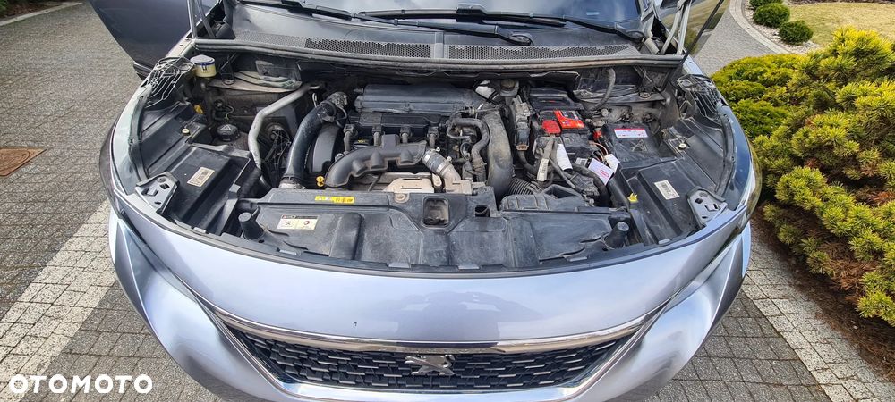 Peugeot 3008 1.6 THP Allure S&S EAT6 - 34