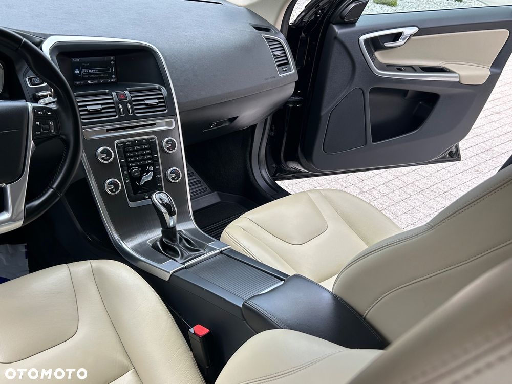 Volvo XC 60 D4 Drive-E Summum - 17