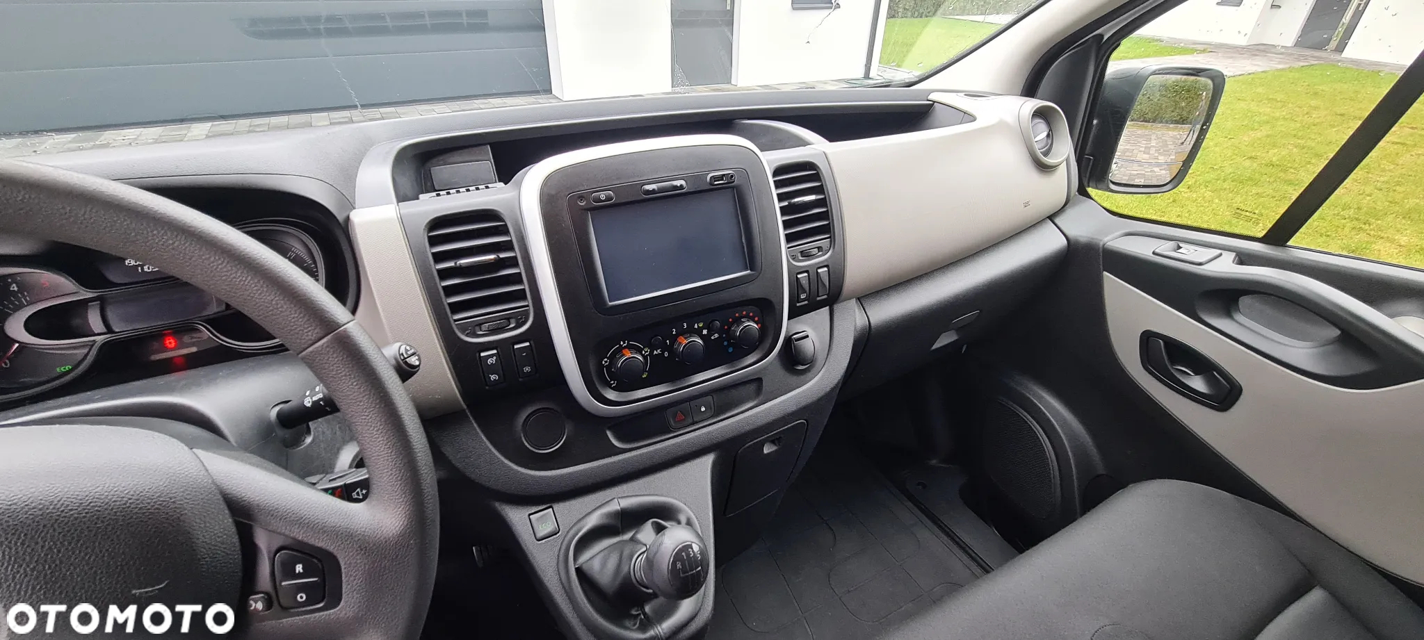 Renault Trafic - 7