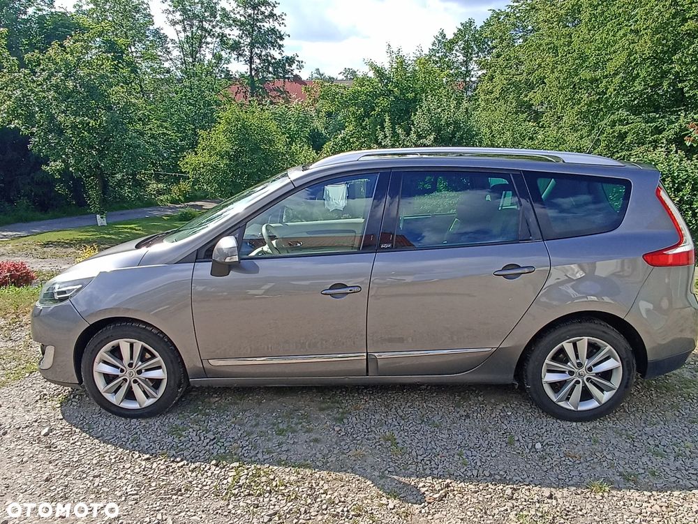 Renault Scenic 1.6dCi Energy Bose Edition - 6