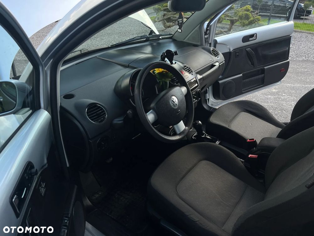 Volkswagen New Beetle 1.9 TDI - 25