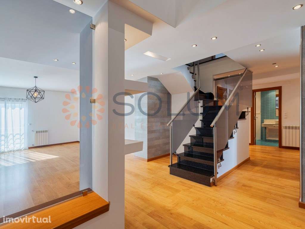 Duplex T4 no Montijo - Conforto e Localização Premium - Grande imagem: 3/30