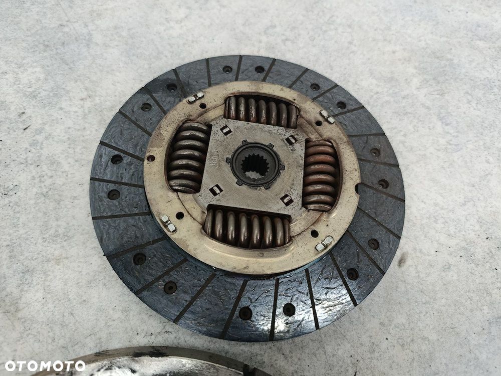 SPRZĘGŁO KOMPLETNE CITROEN C4 GRAND PICASSO I C0705046  C0702753 701501 - 4