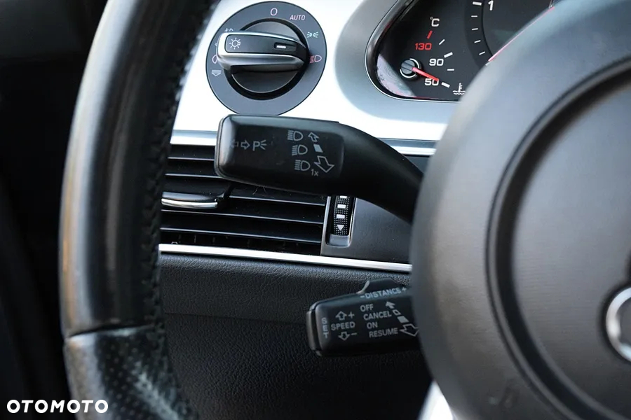 Audi A6 Avant 2.7 TDI DPF quattro tiptronic - 32