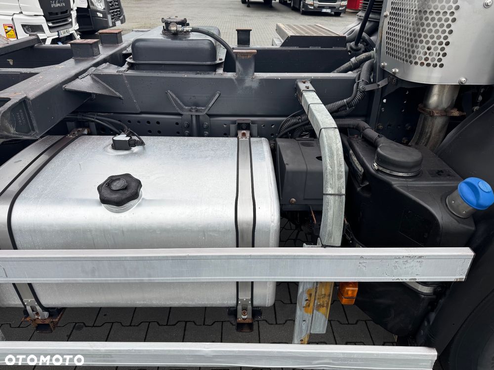 Iveco TRAKKER 410 6x4 HYDROBURTA nowe opony - 24