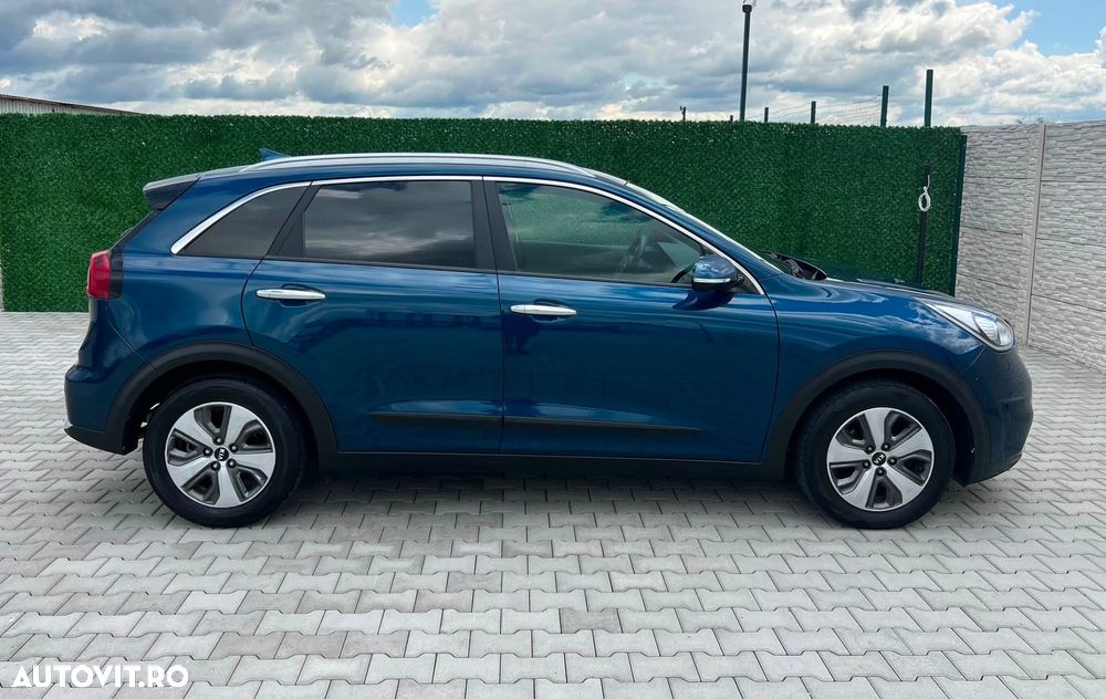 Kia Niro 1.6 GDI HEV 2WD OPF Aut. Spirit - 13