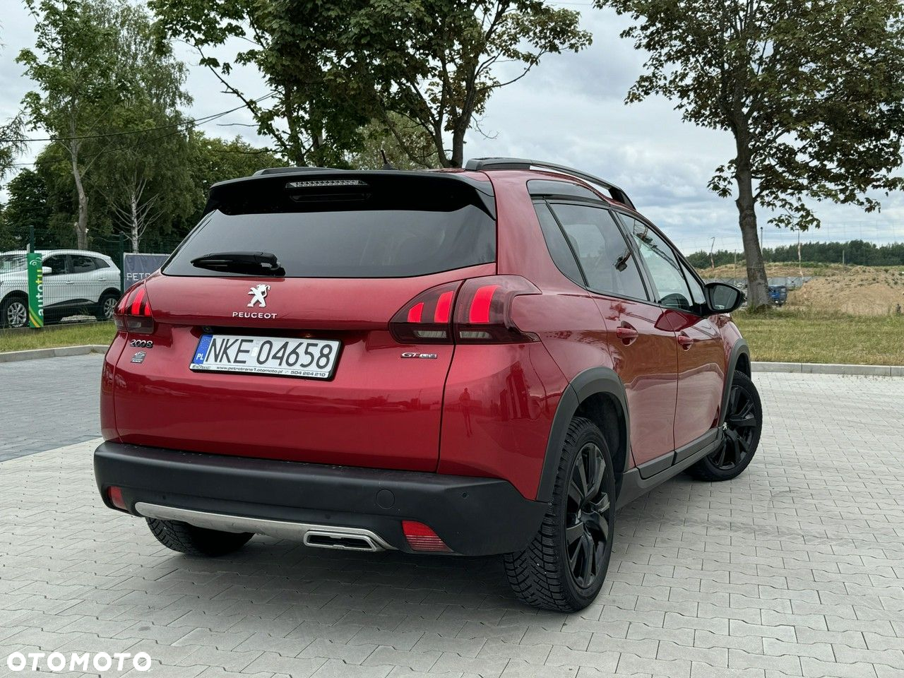 Peugeot 2008 - 10