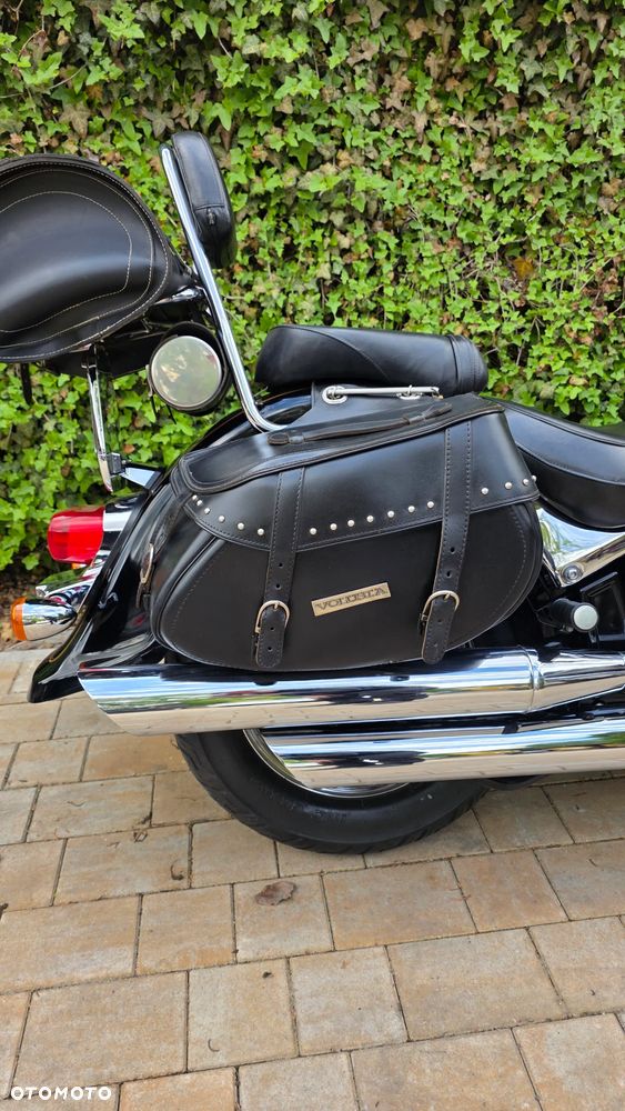 Suzuki Intruder - 23