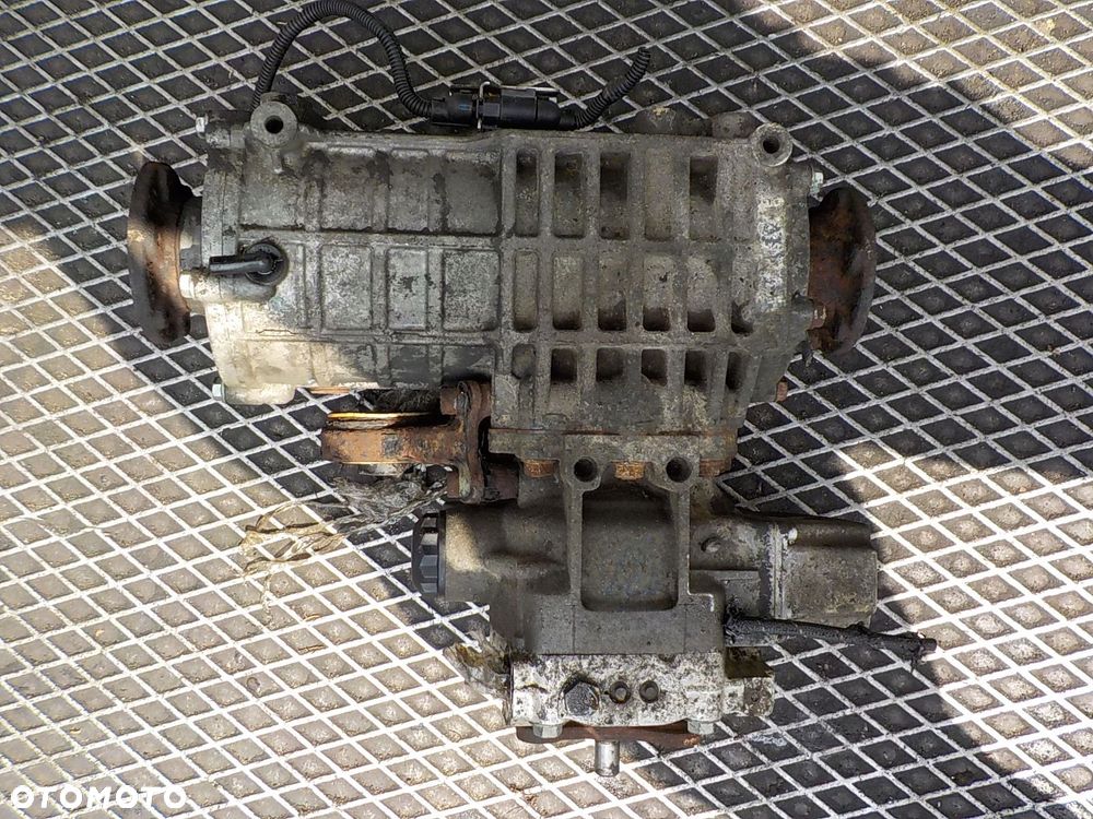 AUDI A3 II 8P DYFER DYFERENCJAŁ MOST 02D525554S