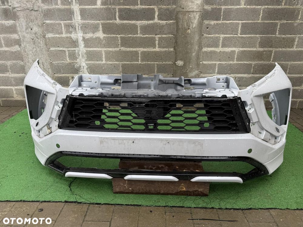 MITSUBISHI ECLIPSE CROSS LIFT 21- ZDERZAK PRZÓD ORG EU - 1