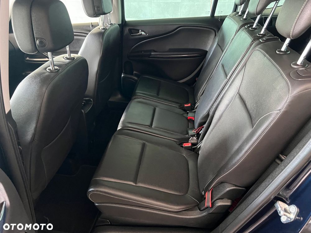 Opel Zafira 1.6 T Enjoy S&S - 18